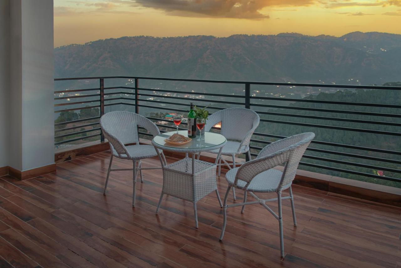 Hillcrest Heights Kasauli Exterior foto