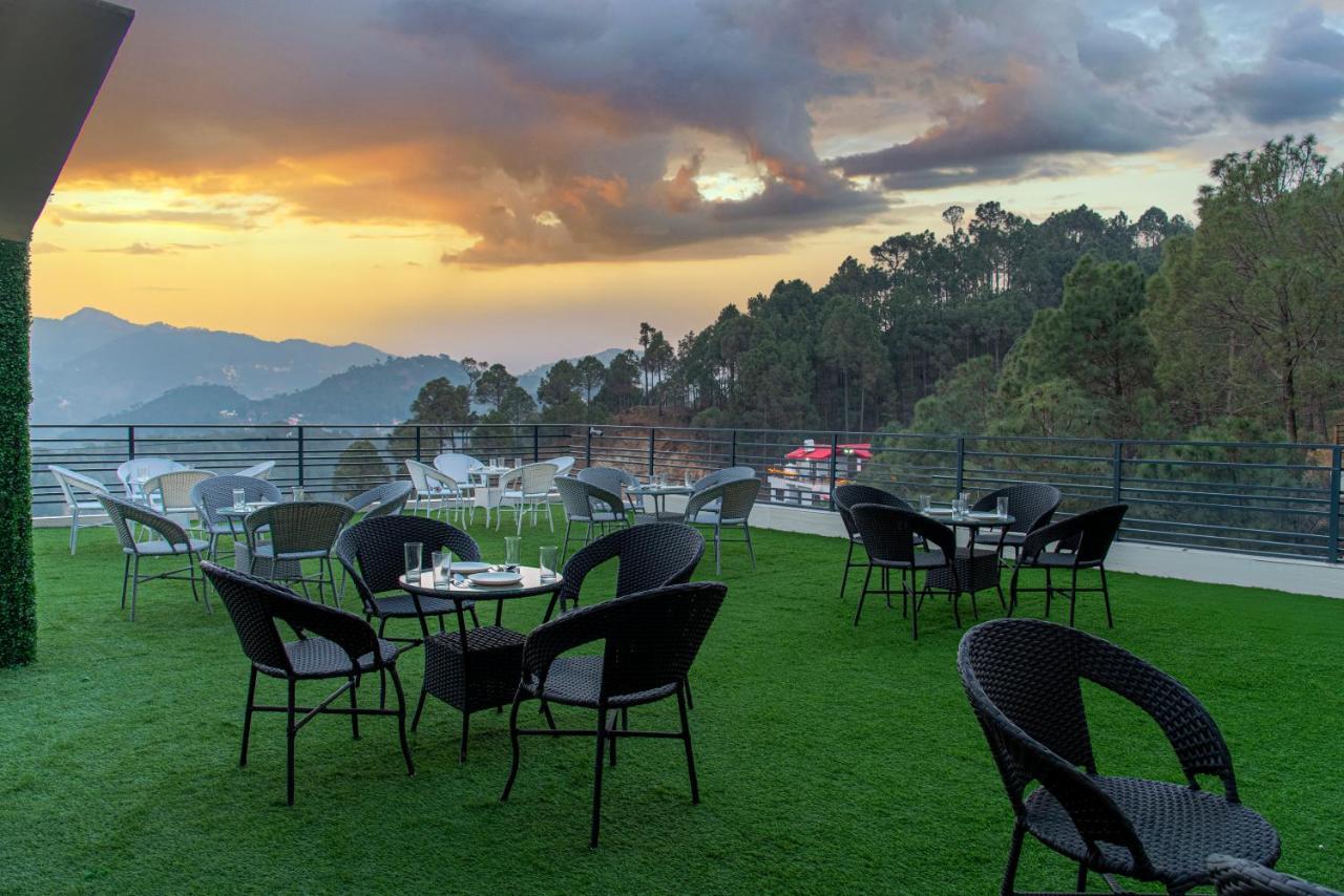 Hillcrest Heights Kasauli Exterior foto